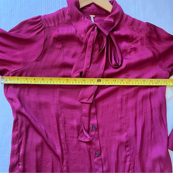 Free People NWT Lala Tie-Detail Button Up Red Blouse Women's size medium - Picture 14 of 16